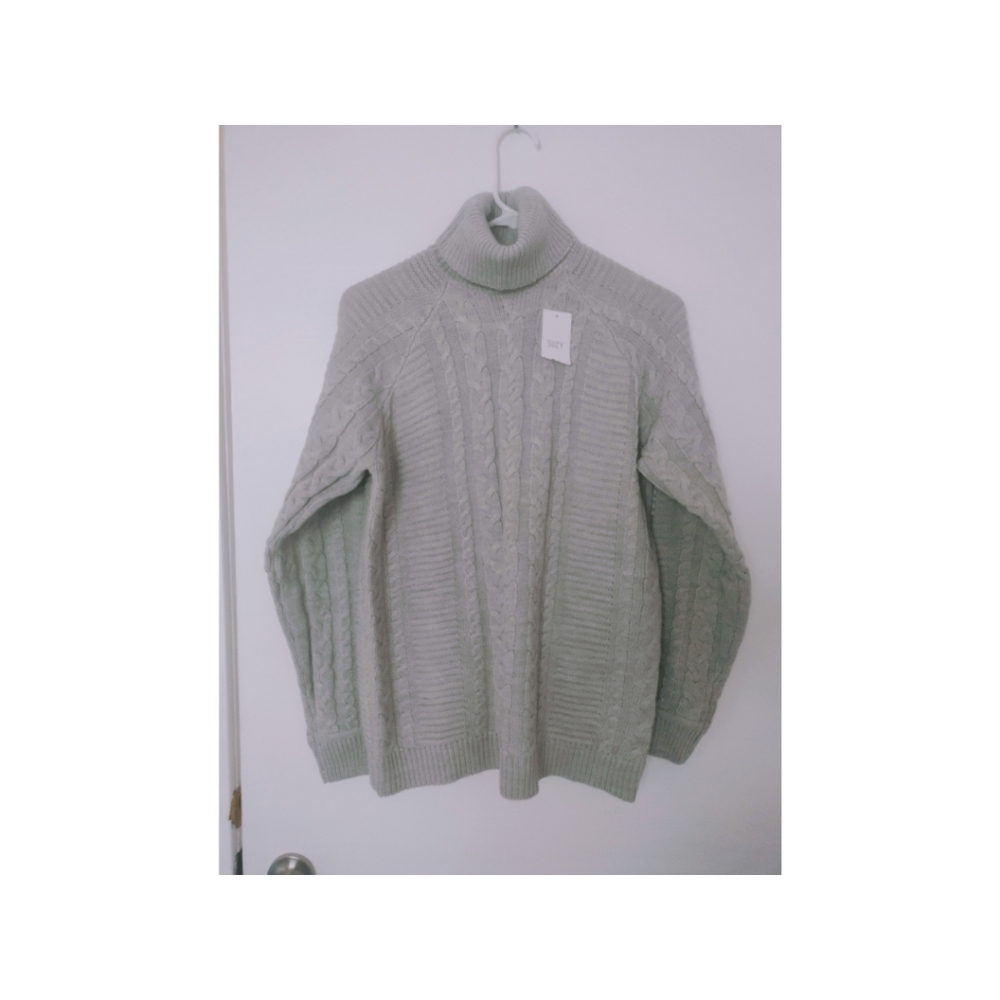 Grey Cable knit turtleneck sweater